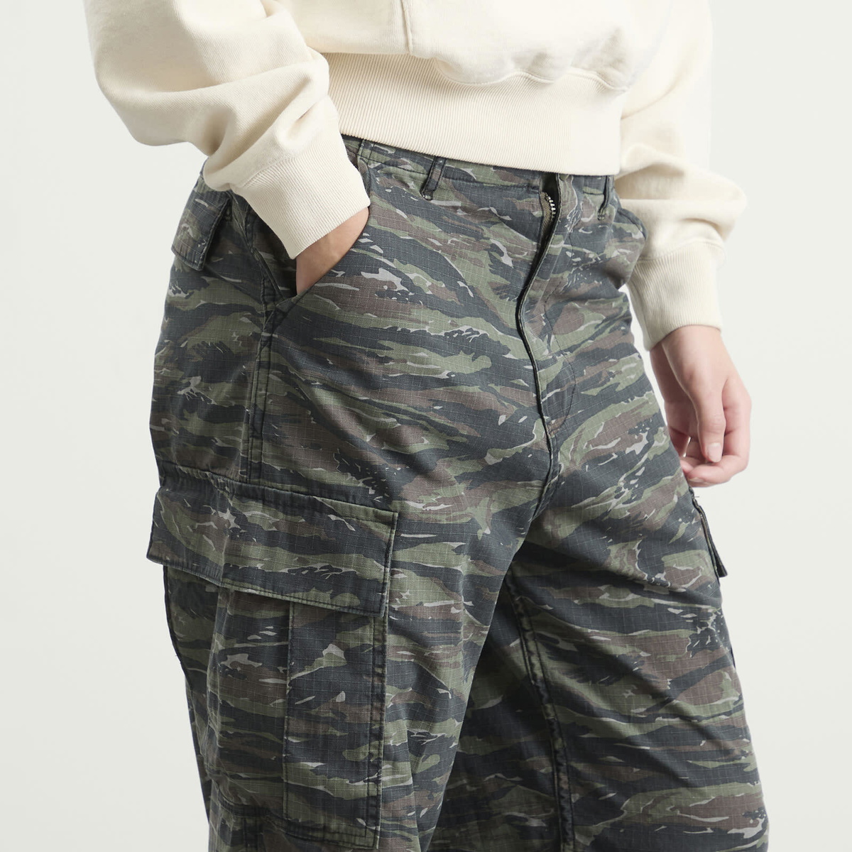 Beams Boy Women's Ripstop Military Pants in Charcoal.G