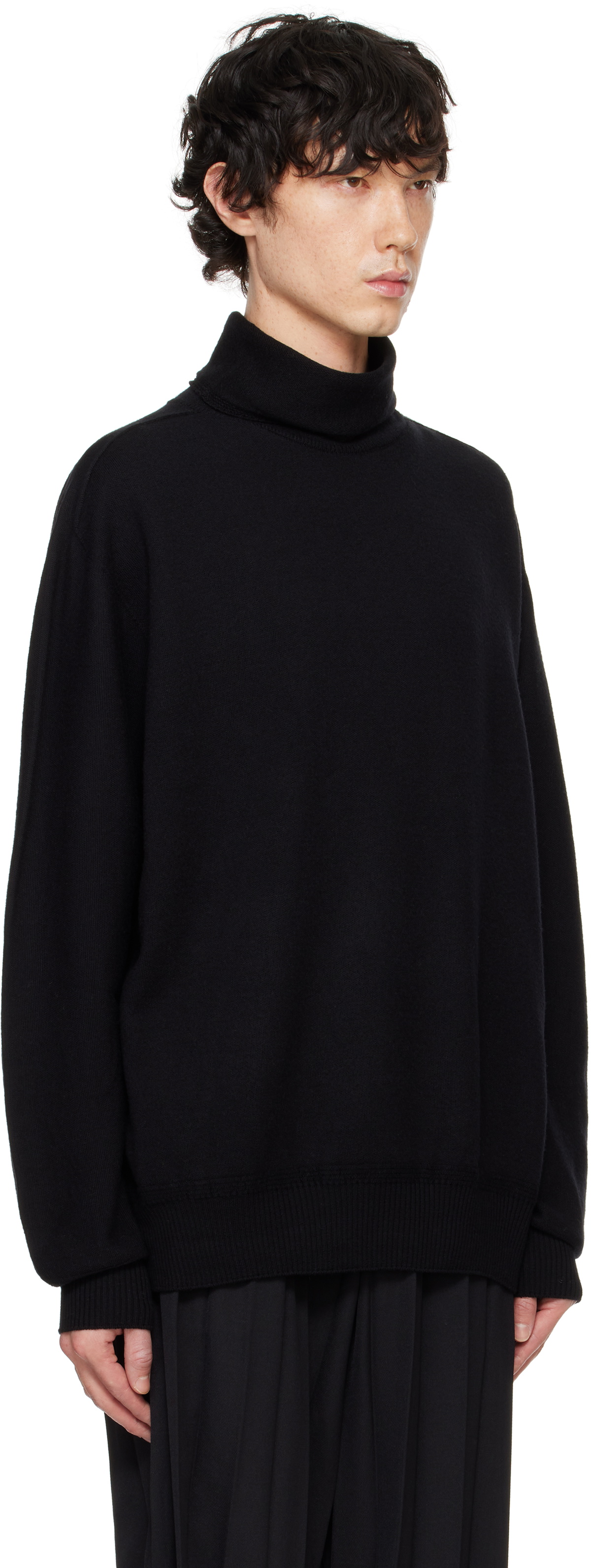 HOMME PLISSÉ ISSEY MIYAKE Black Wool Smooth Knit Turtleneck Homme