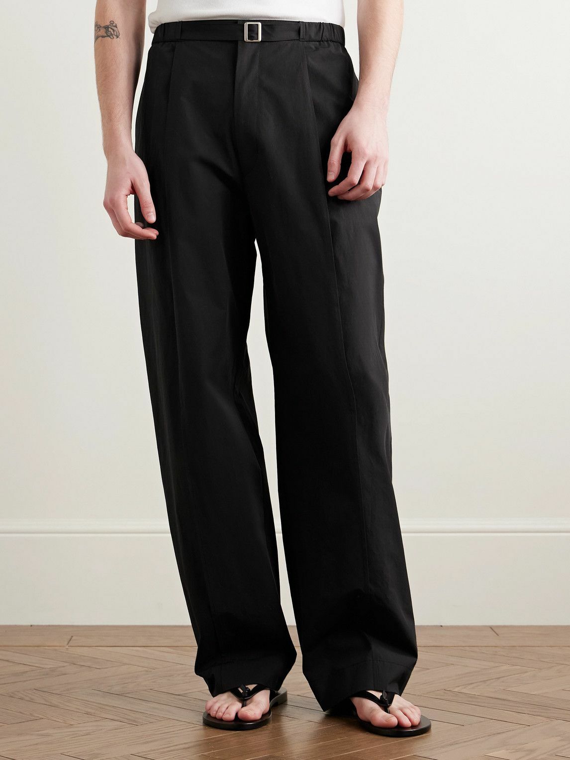 Amomento - Straight-Leg Belted Pleated Poplin Trousers - Black