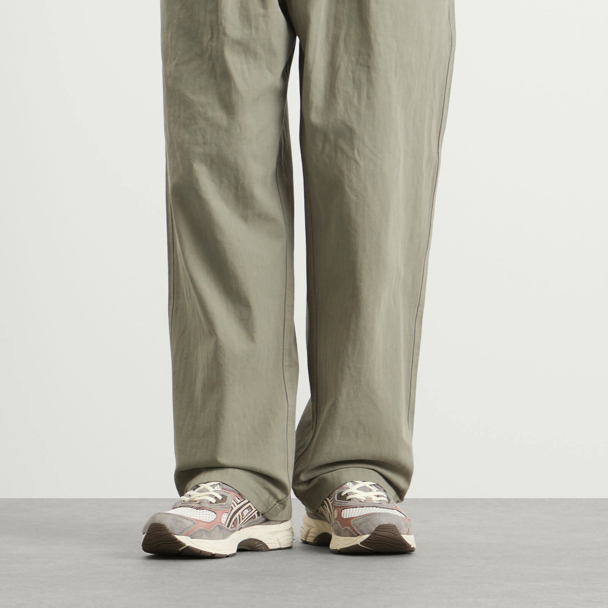 Asics Gel-Nyc Sneakers in Birch/Driftwood