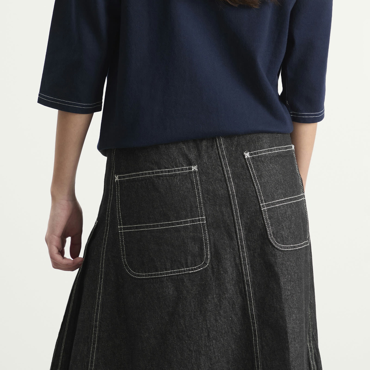 Beams Boy Women's Wraped Pleated Skirt in Black