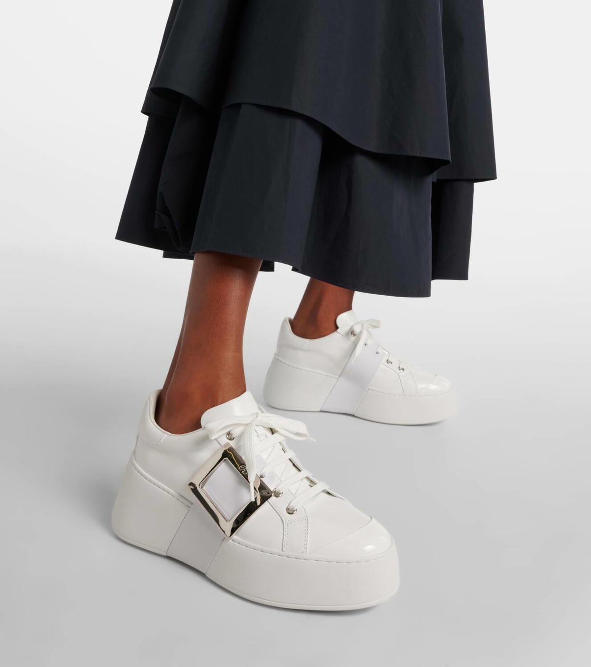 【Roger Vivier】 'Viv' Skate sneakers Viv' Skate Sneakers in leather White Woman