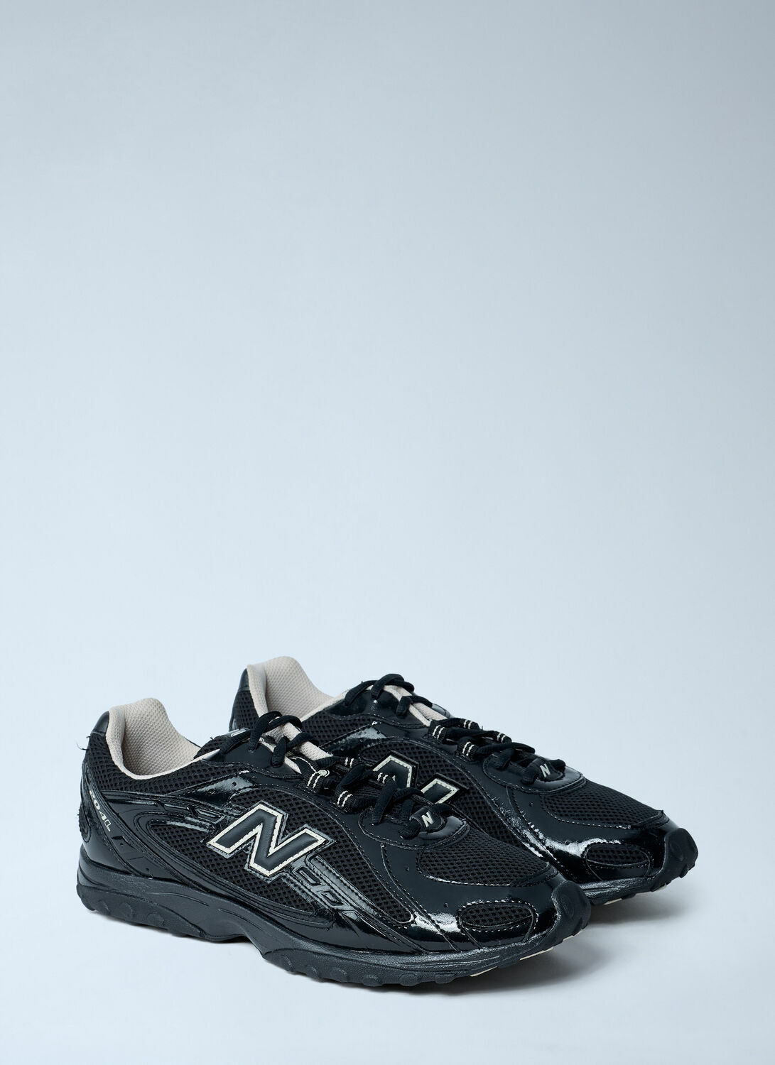 New Balance 204L Sneakers