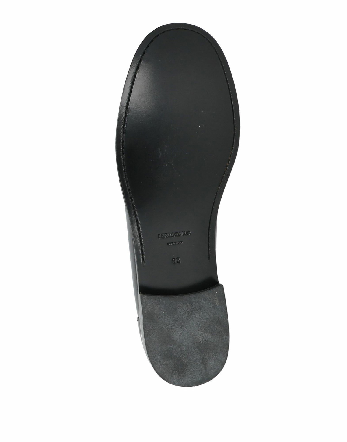 Ferragamo Womens Loafers in Black