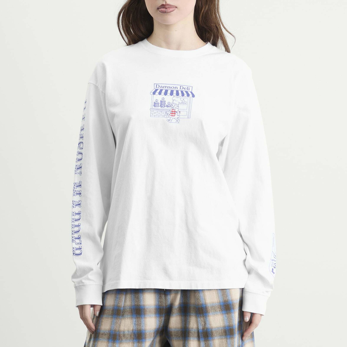 Damson Madder Women's Damson Deli Long Sleeve T-Shirt in Off White