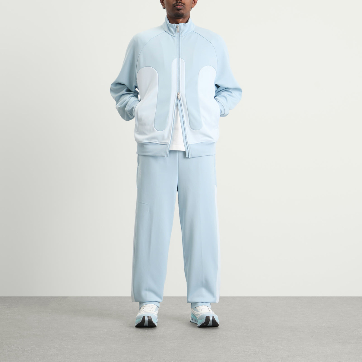 ON Men's IK Track Jacket in Chambray/Cascade