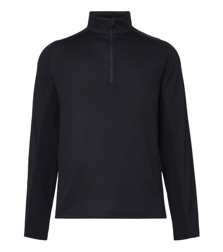 Photo: Sease Runner virgin wool jersey ski top