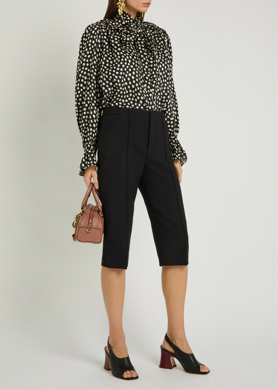 Chloe Slim-leg Wool Cropped Capri Trousers Black
