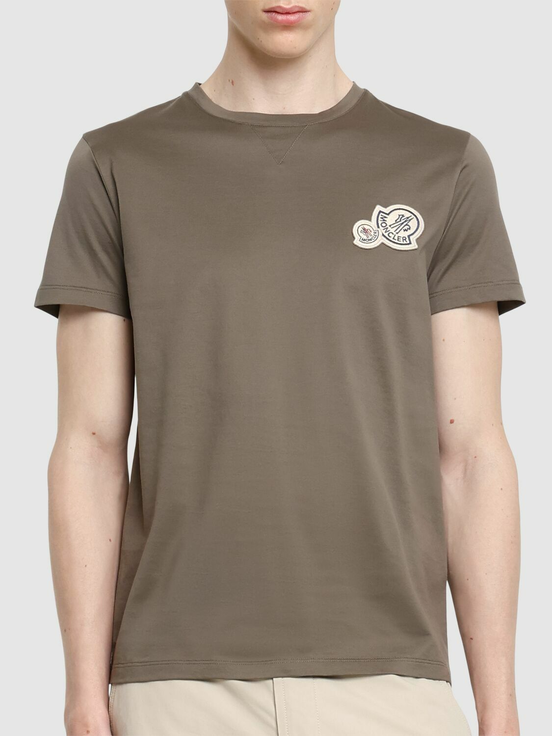 Tシャツ・カットソー Moncler T-Shirt With Double Logo Patches Moncler Men's Double Logo-Patch T-Shirt | Neiman Marcus