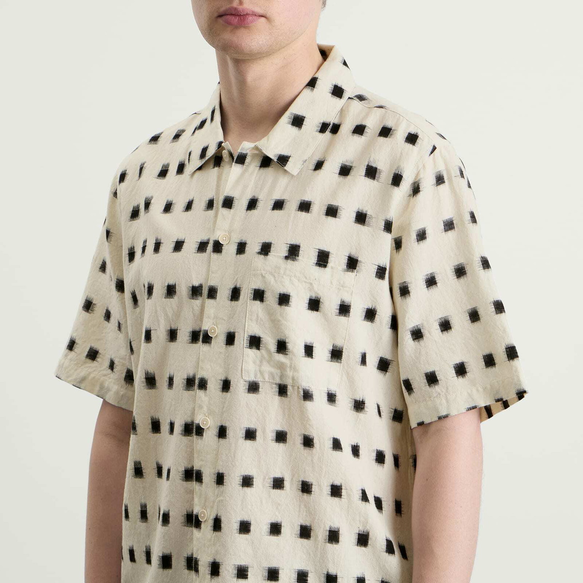 Folk Men's Gabe Short Sleeve Shirt in Black Window Ikat