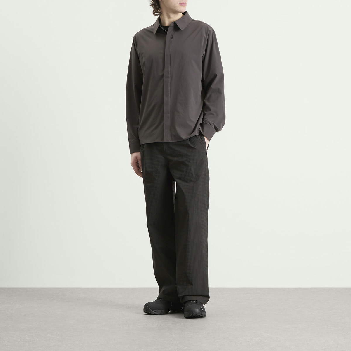 Hiking Patrol Men's Align Button Up Shirt in Charcoal Black