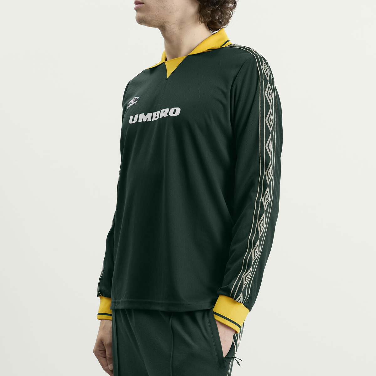 Umbro Men's Taped Long Sleeve Jersey in Pine Grove/Hot Spot/Pelican