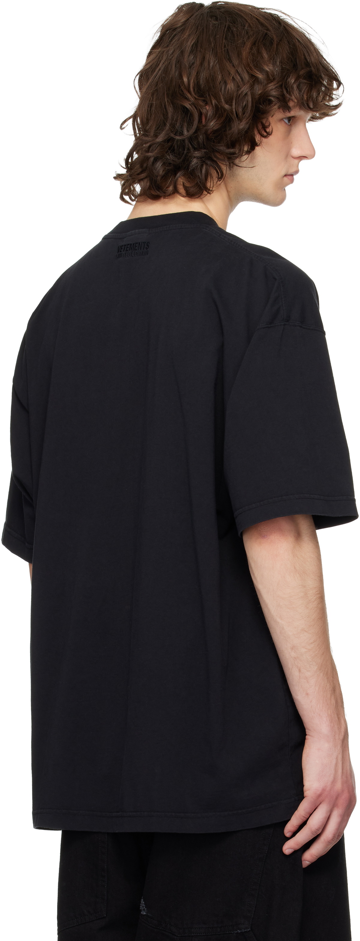 VETEMENTS Black Sticker T-shirt
