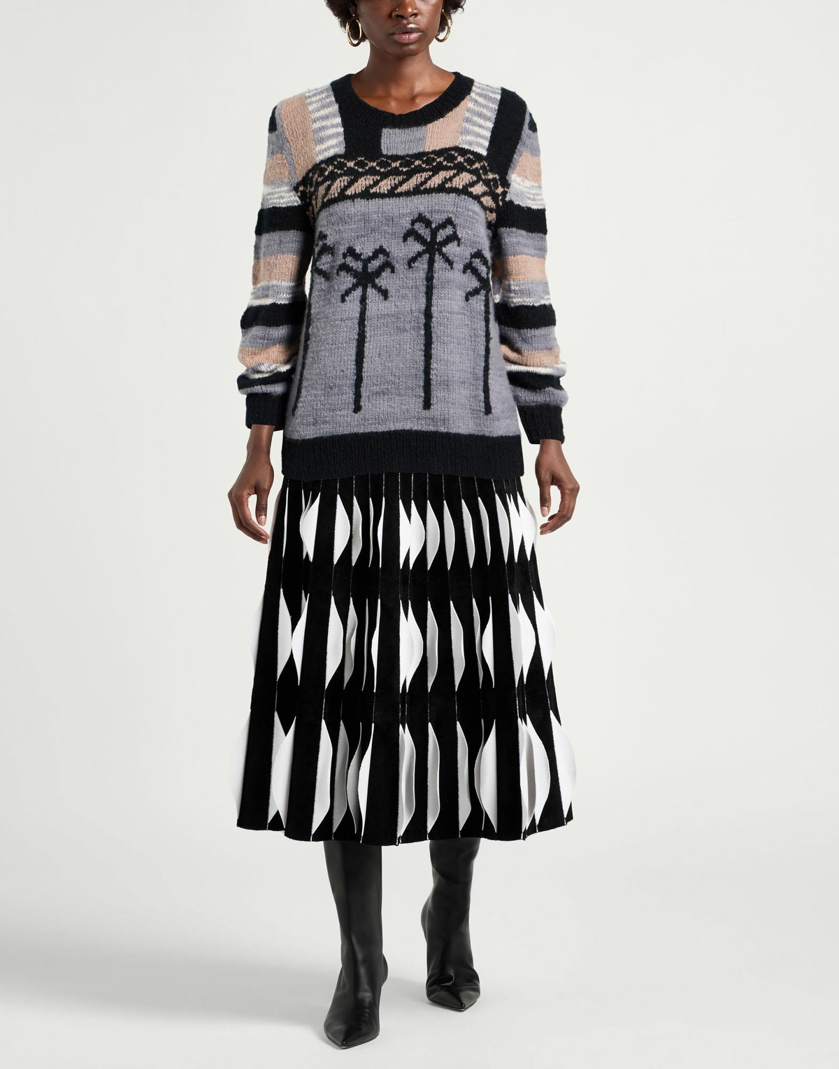 The Elder Statesman Womens Sweater in Black