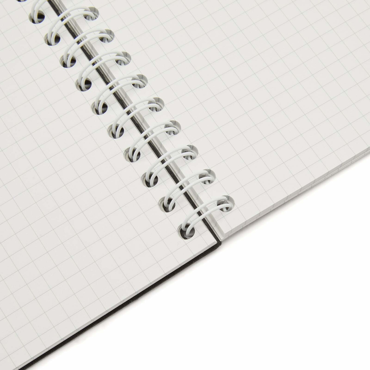 Hender Scheme Removable Ring Notebook - A6 in Black 