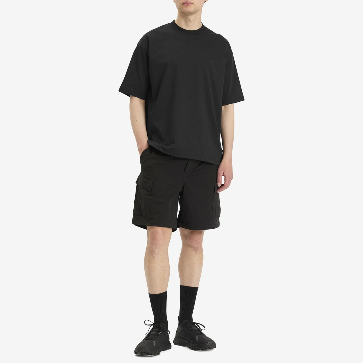 DAIWA Men's Tech Drawstring T-Shirt in Black
