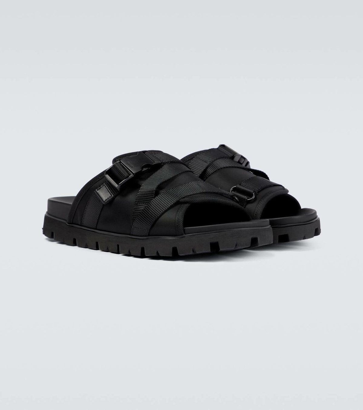 プラダ/RE-NYLONパデッドサボ裏ボアサンダル/415929 楽天市場】プラダ PRADA RE-NYLON リナイロン パデッド サボ 裏
