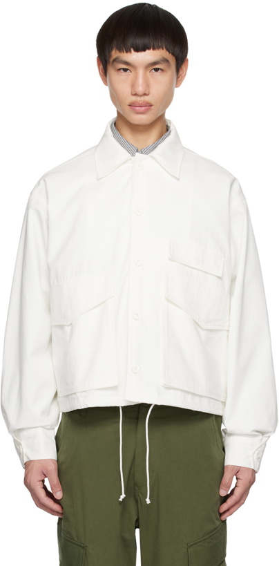 Photo: Uniform Bridge White Spread Collar Jacket