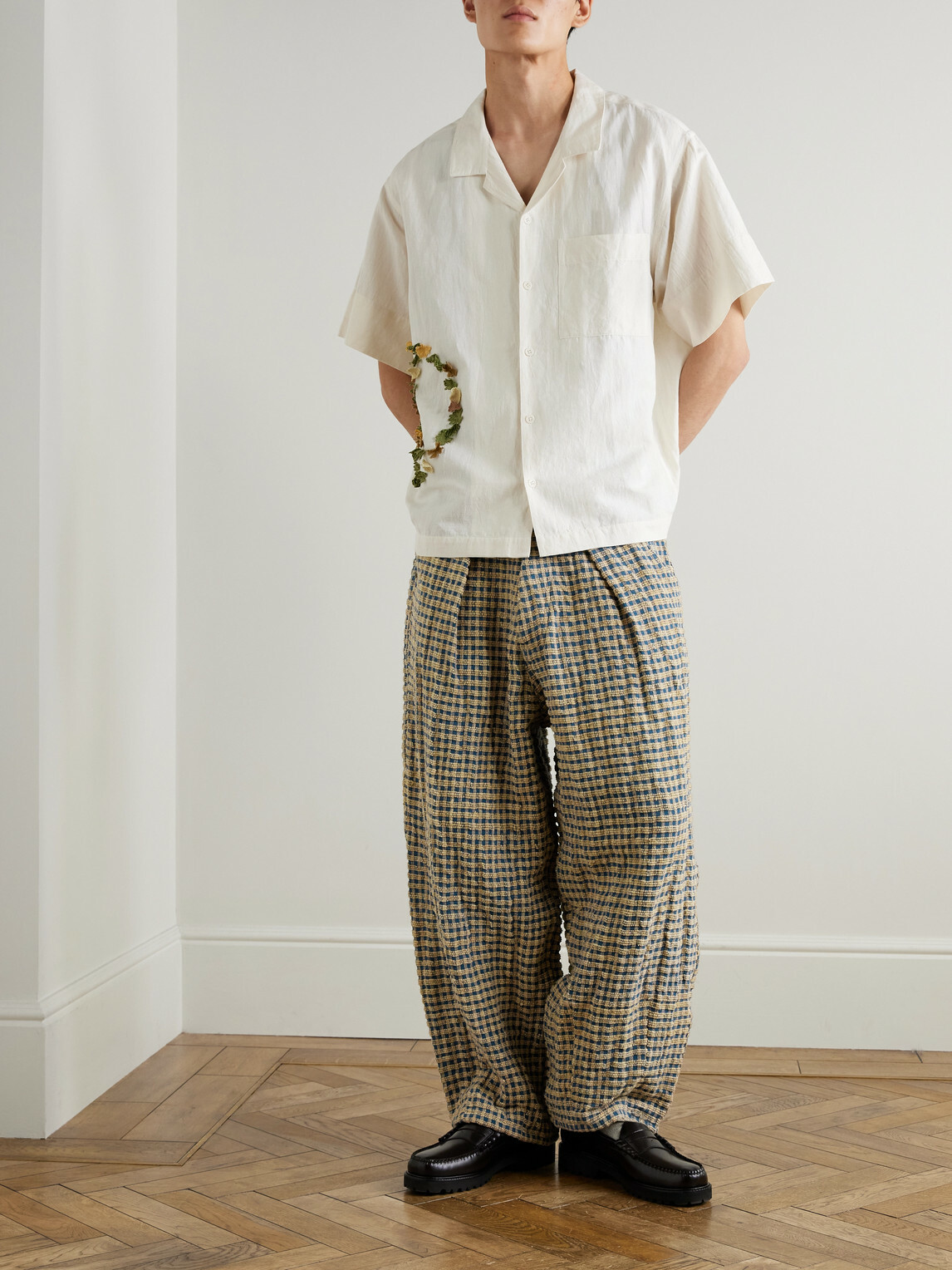 Story mfg. - Lush Barrel-Leg Pleated Checked Organic Cotton Trousers - Brown