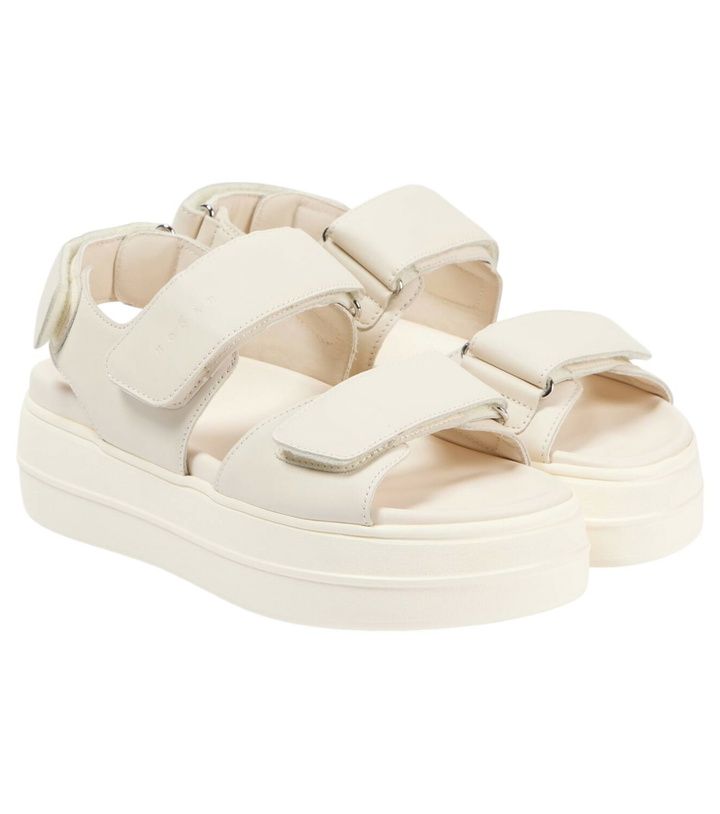 Photo: Hogan H680 leather sandals