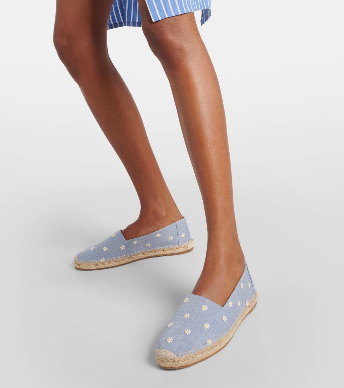 Manolo Blahnik Susille embroidered chambray espadrilles