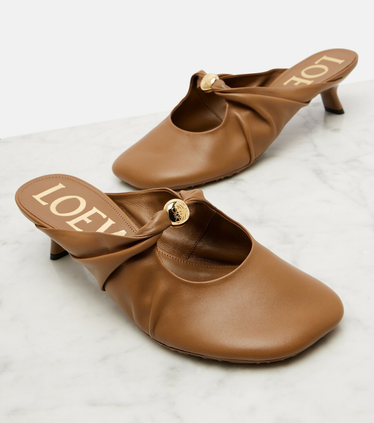 Loewe Pebble 45 leather mules