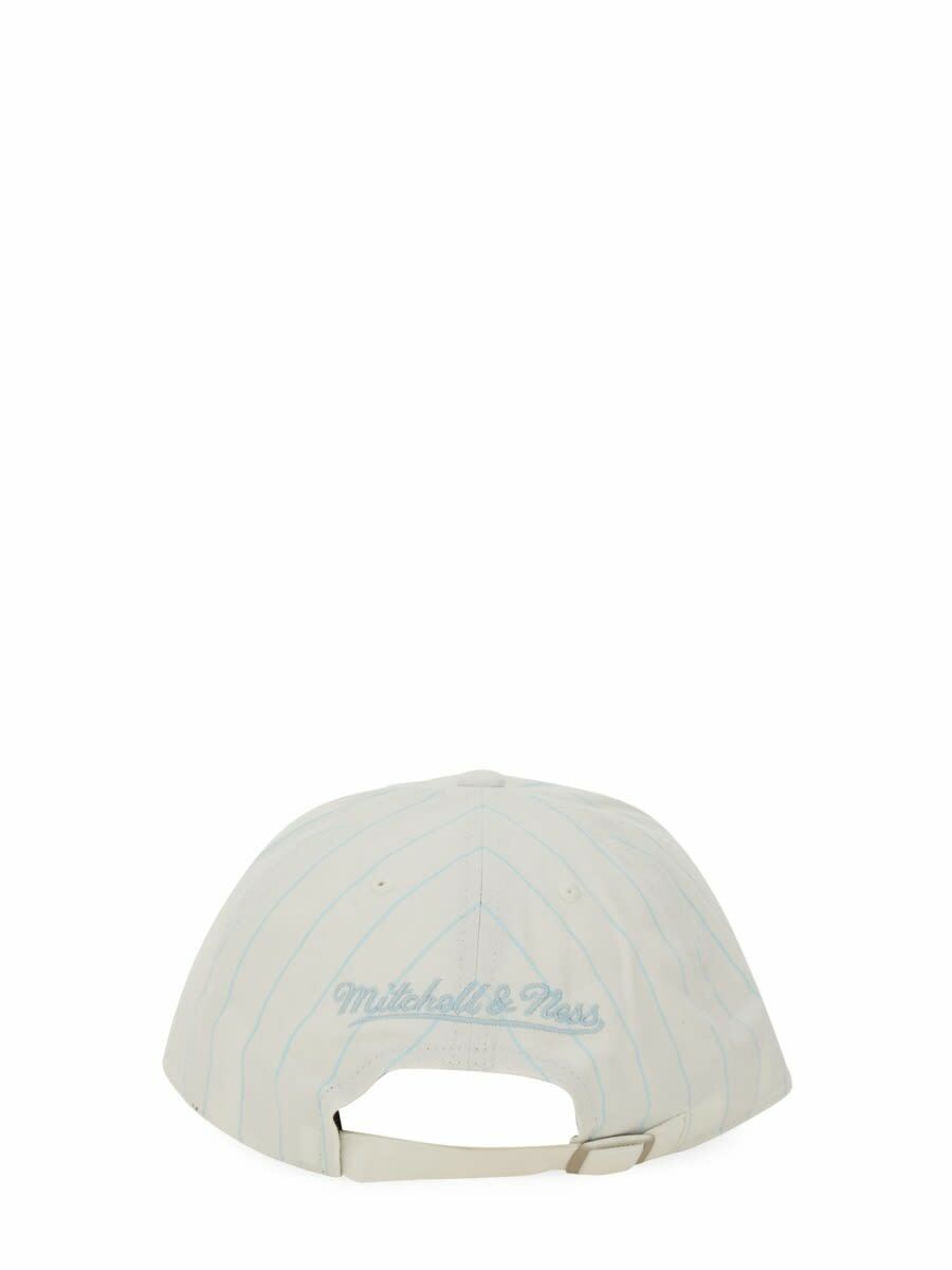 3.Paradis Mitchell &amp; Ness And The Nba Hat