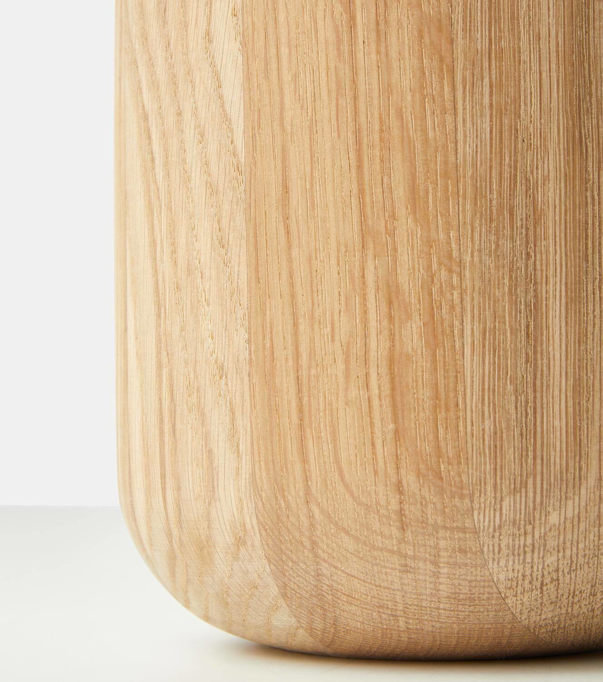 Michaël Verheyden Busk oak vase