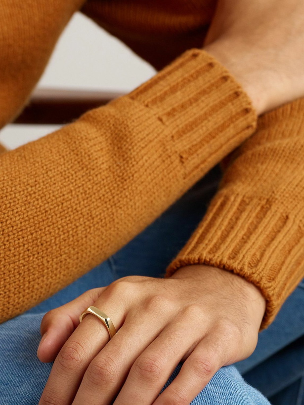 Photo: Ouie - M6 Small Brushed 14-Karat Gold Ring - Gold