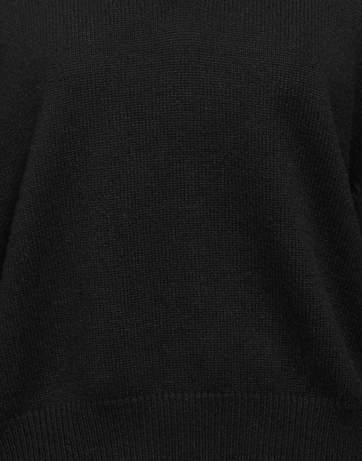 Armarium Womens Sweater in Black