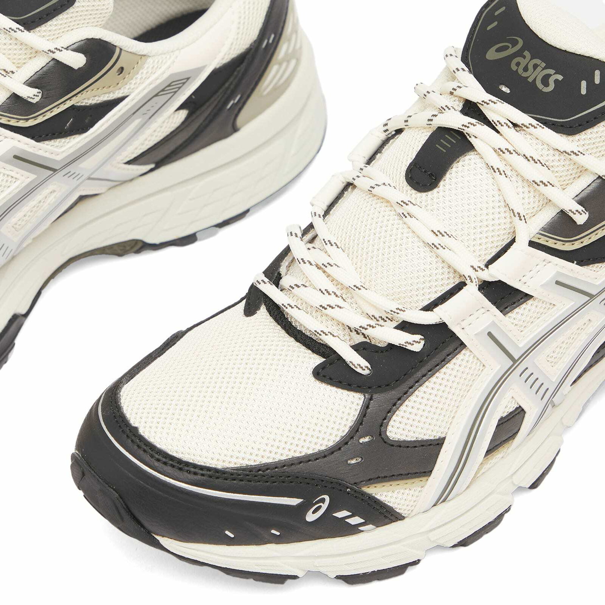 Asics Gel-Nunobiki Sneakers in Cream/Dark Olive ASICS Asics Gel-Nunobiki Sneakers in Cream/Dark Olive ASICS