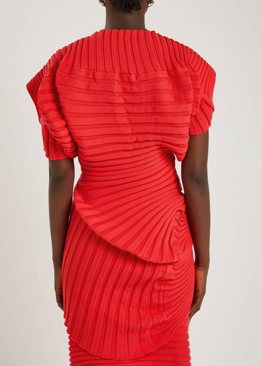 Issey Miyake Asymmetric Ribbed-knit top Red