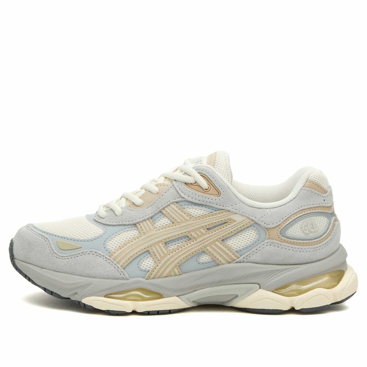 Photo: Asics Women's Gel-Nyc 2 Sneakers in White/Cream