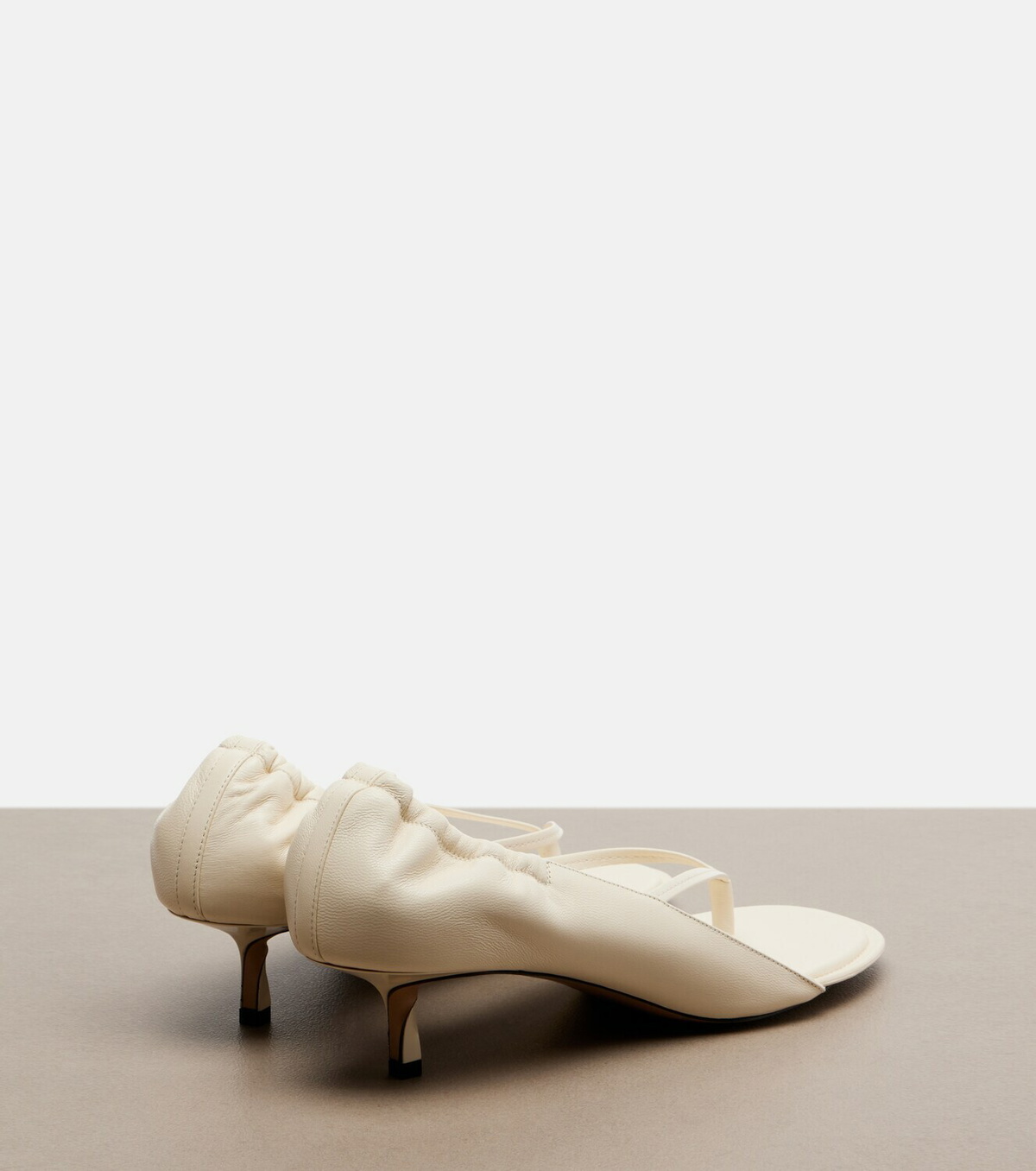 Jacquemus Leather thong sandals