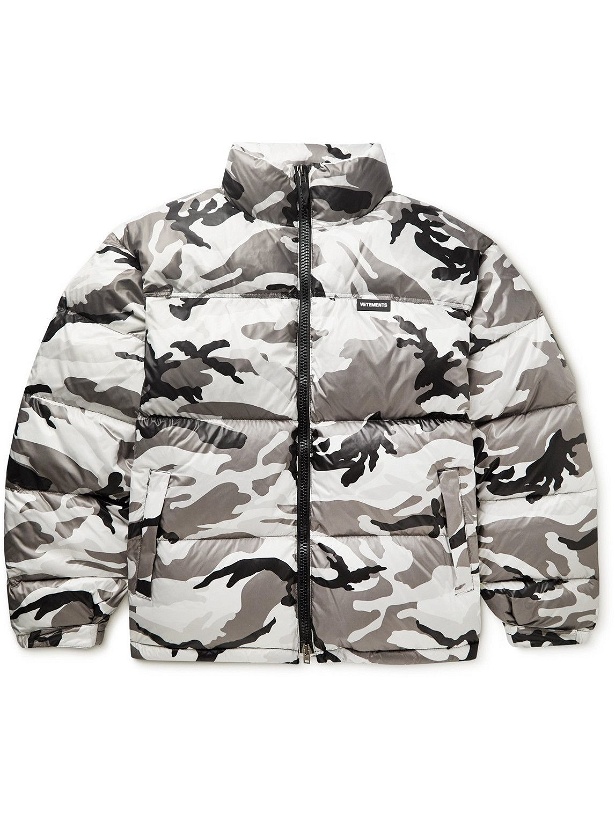 Photo: VETEMENTS - Oversized Logo-Appliquéd Camouflage-Print Quilted Shell Jacket - White
