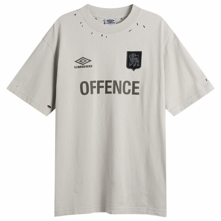 Photo: Umbro by Slam Jam Men's Offence Defence T-Shirt in Light Grey