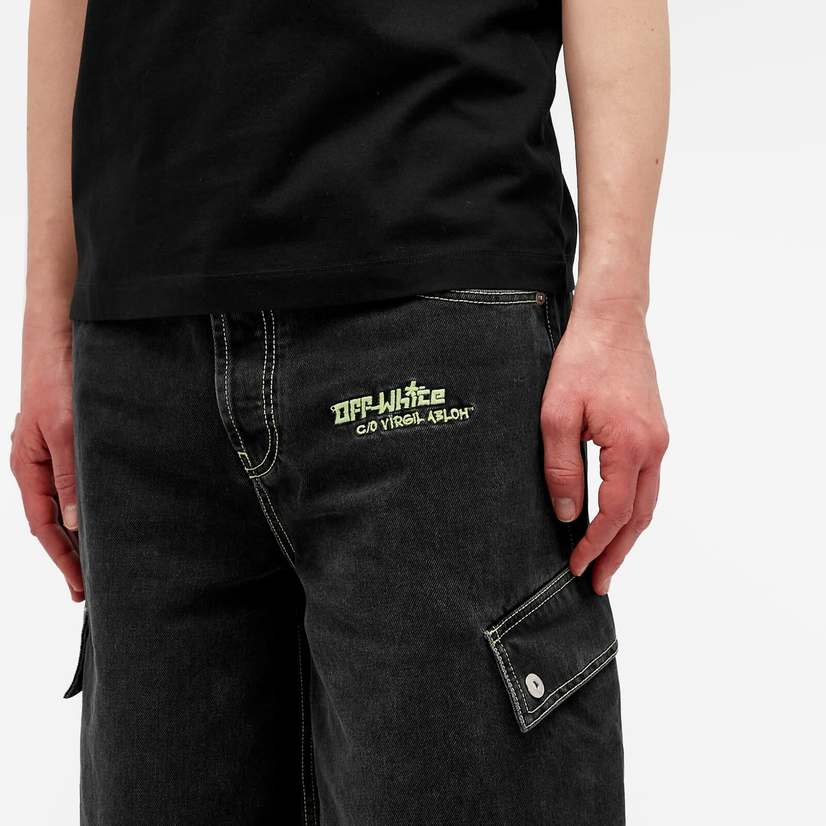 Off-White Men's Off Denim Safari Cargo Shorts in Vintage Black