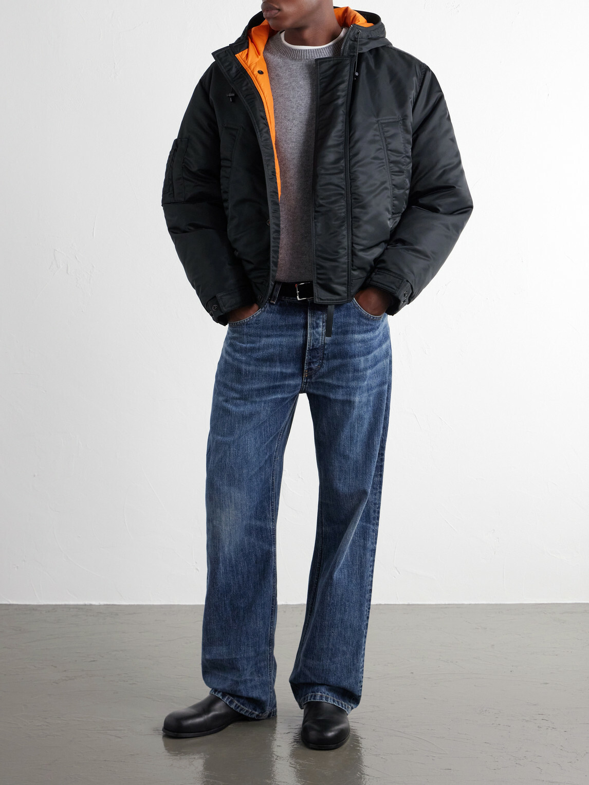 Canada Goose - Windrow Twill Hooded Down Bomber Jacket - Black