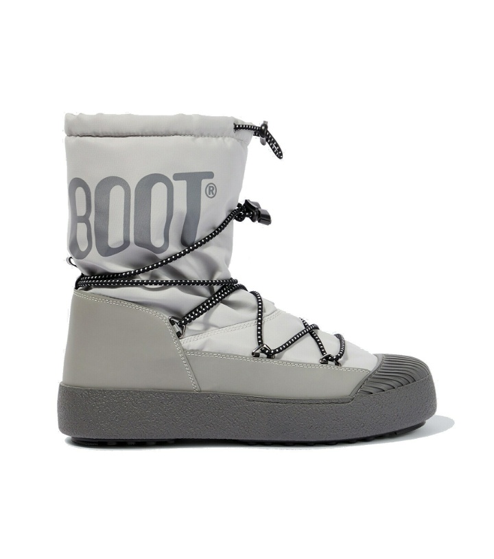 Photo: Moon Boot - Logo snow boots