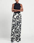 Chiara Boni La Petite Robe Womens Pants in Black