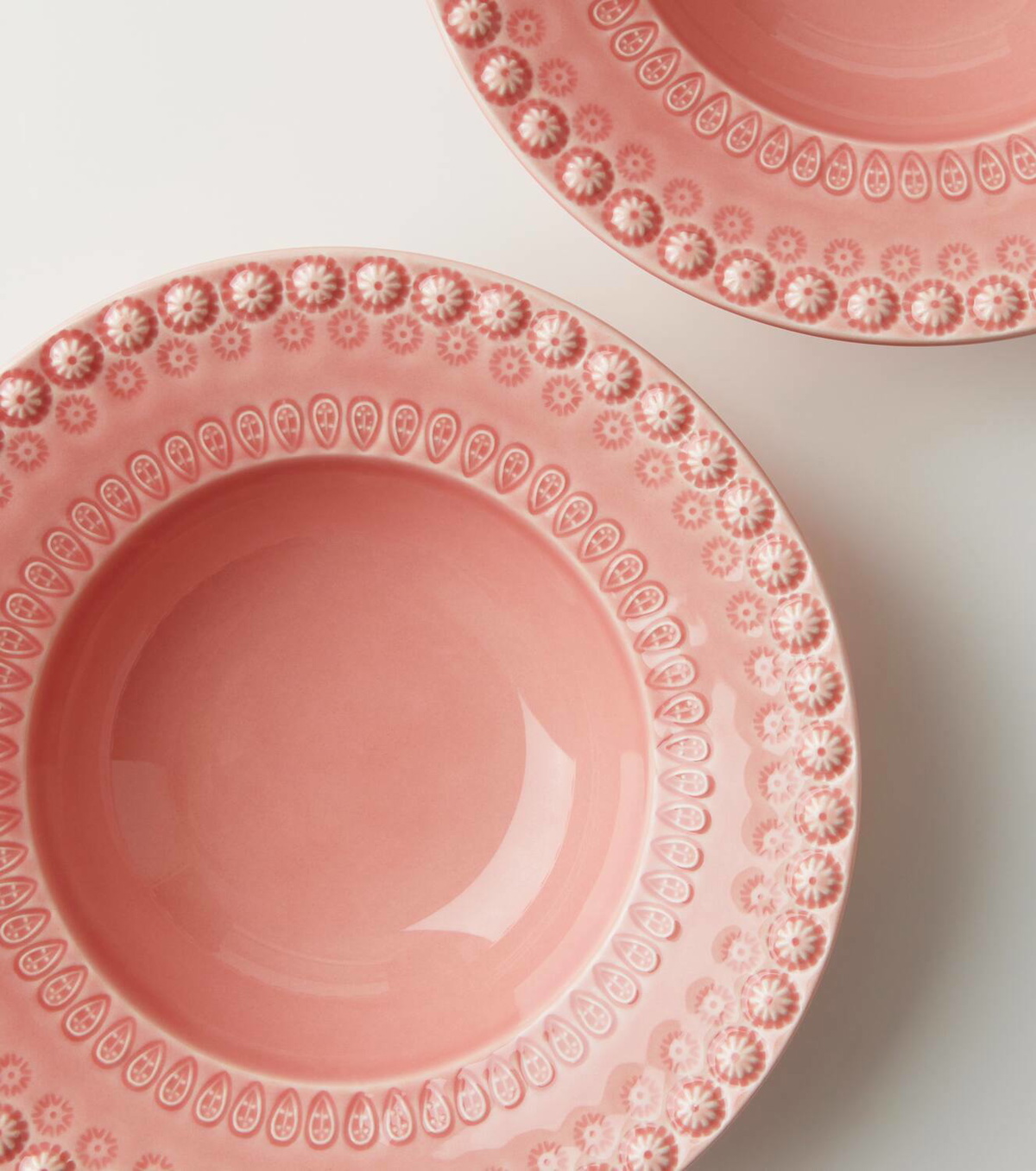Bordallo Pinheiro Fantasia set of 4 ceramic soup plates