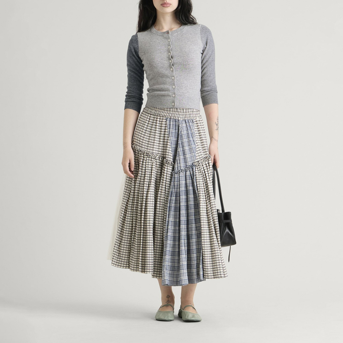Peachy Den Women's Colourblock Cardigan in Greyscale