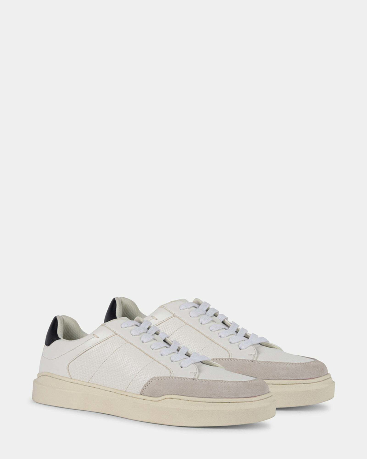Steve Madden Takaris Sneakers in White