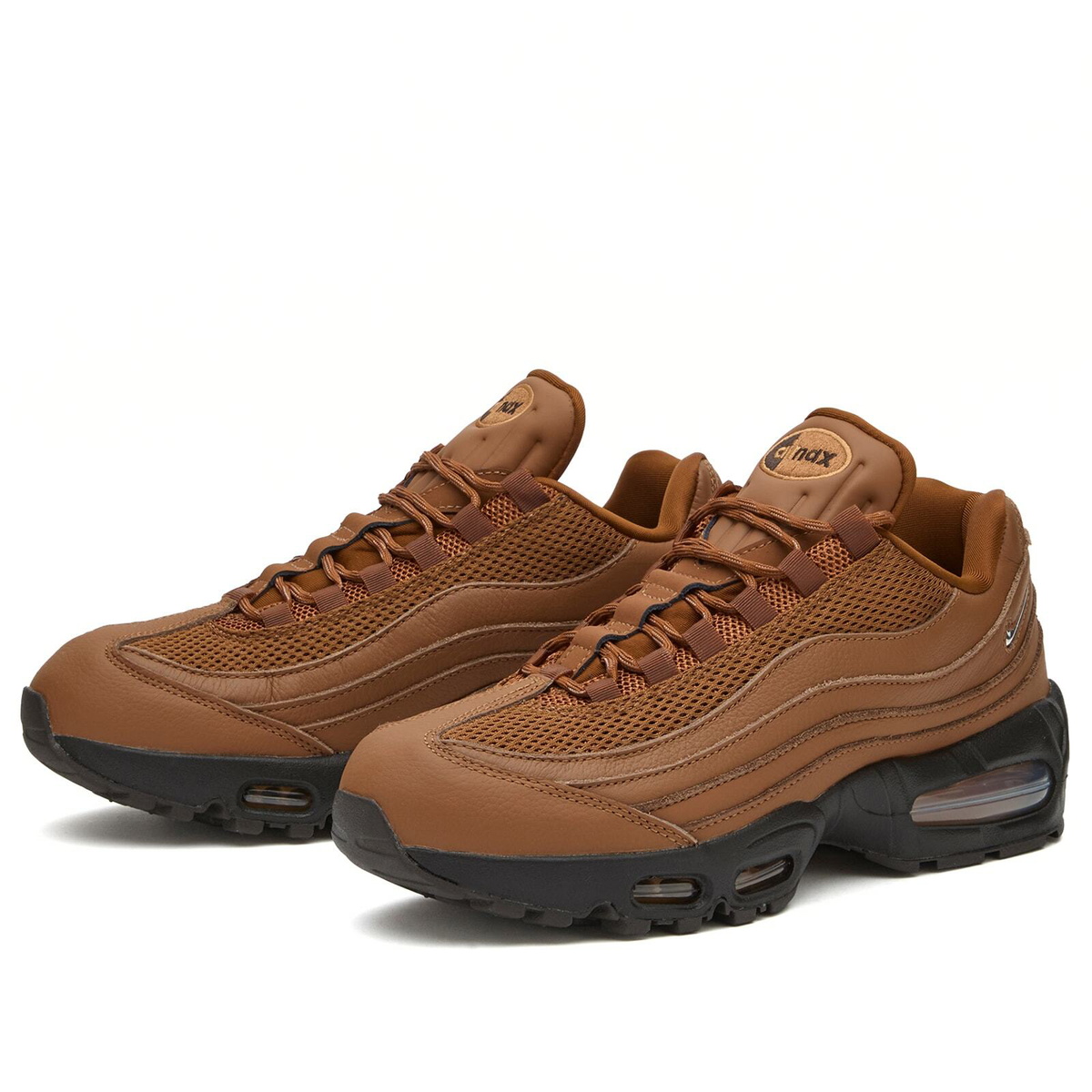 Nike Air Max 95 Slim Sneaker in British Tan/Flax