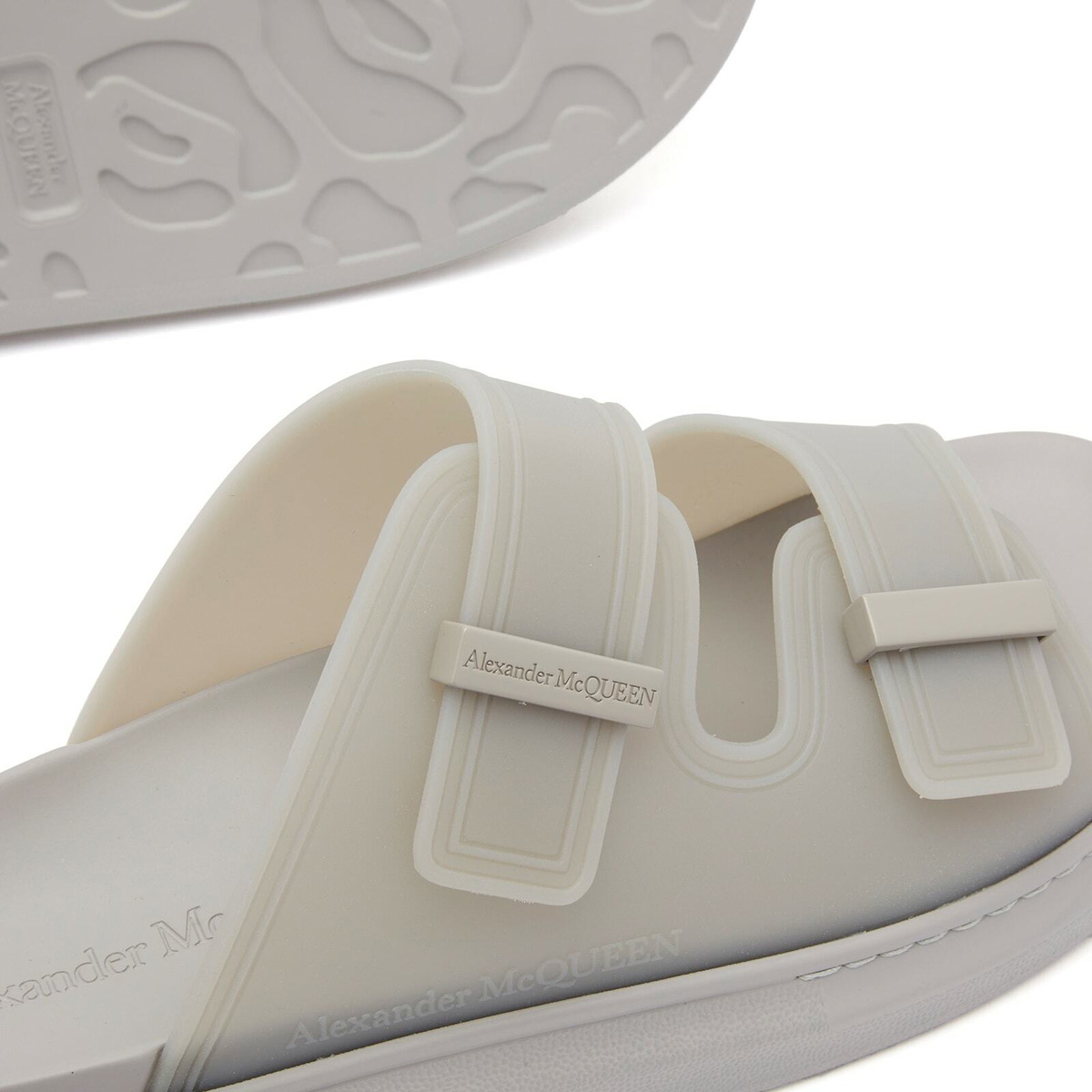 【関税&送料込】Alexander Mcqueen Oversize Hybrid Sandal Alexander McQueen Men's Hybrid Sandal in Ash Grey Alexander