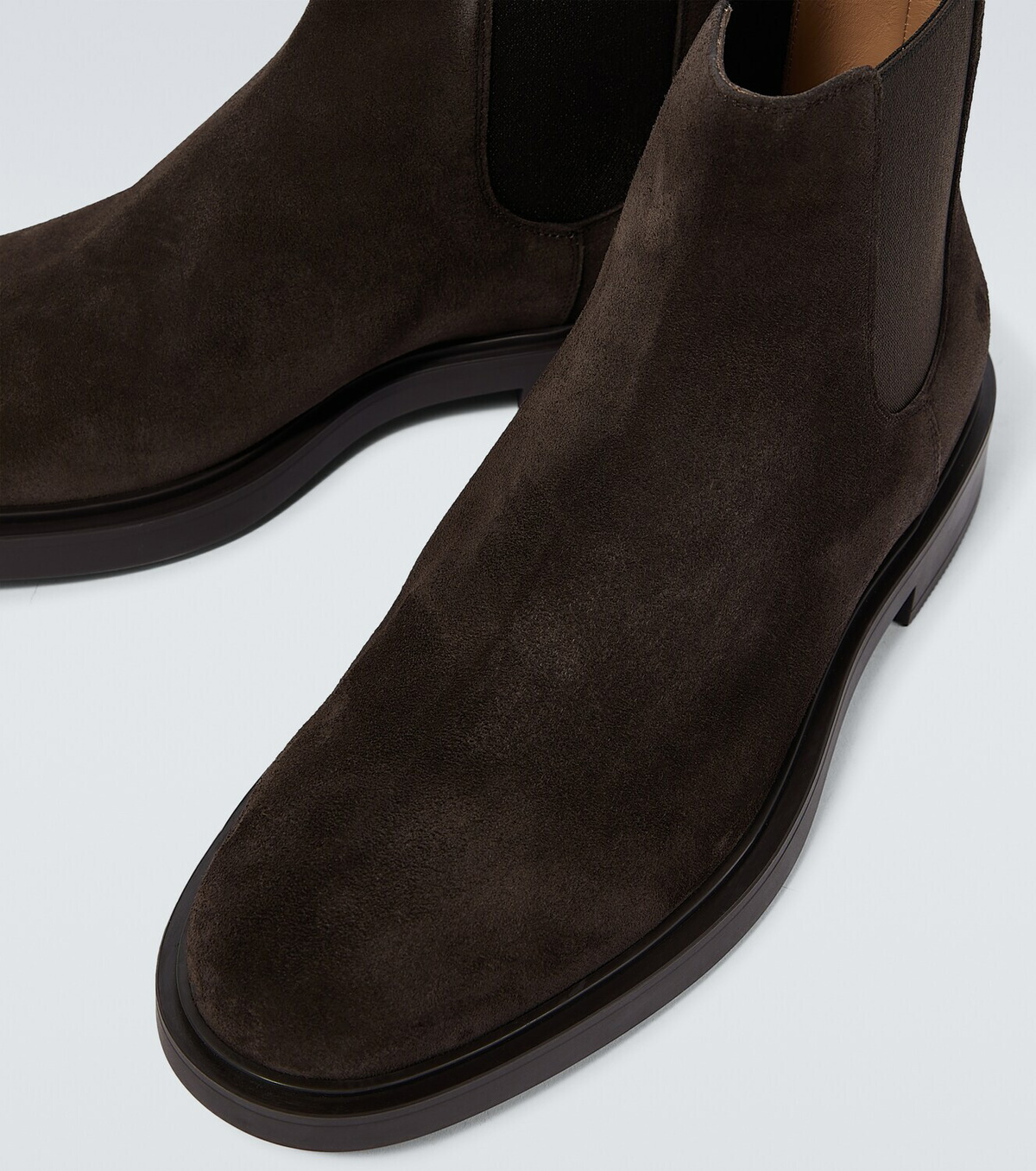 Gianvito Rossi Douglas suede chelsea boots