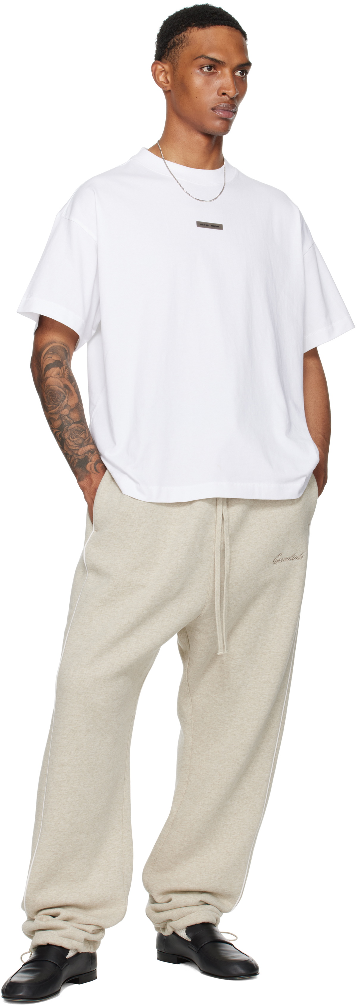 ボトムスその他 FEAR OF GOD RELAXED FLEECE SWEATPANT WITH PIPING Fear of God ESSENTIALS Beige Relaxed Fleece Piping