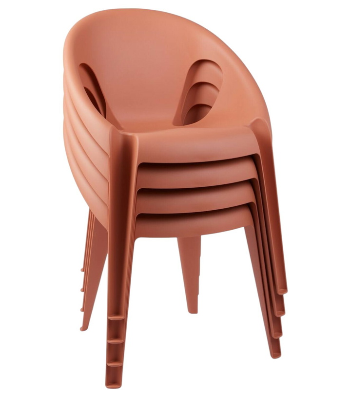 Photo: Magis Bell set of 4 chairs by Konstantin Grcic