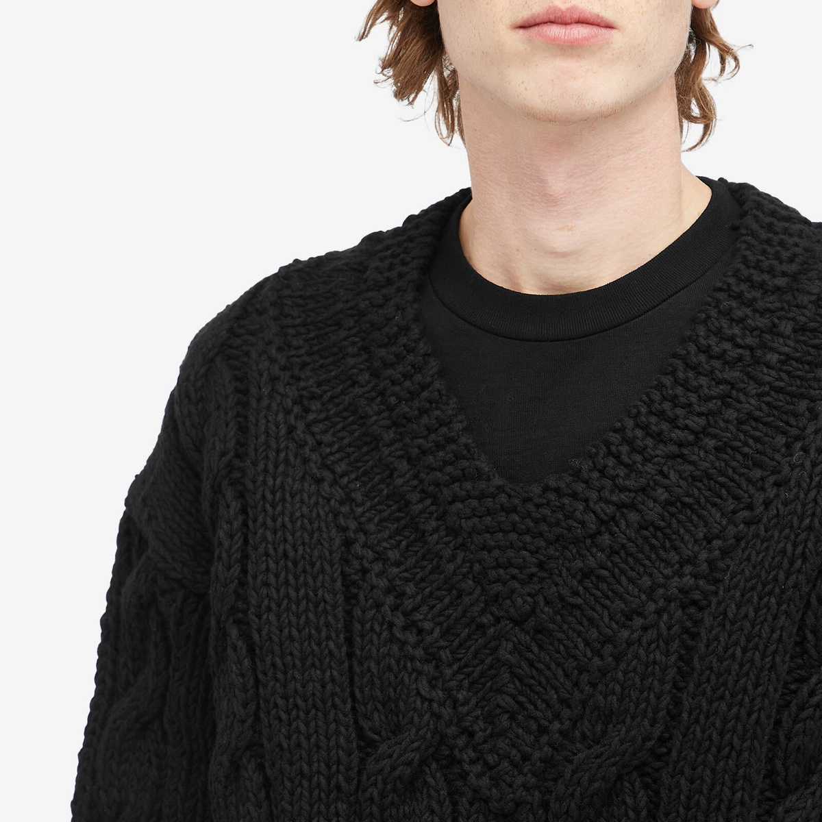 visvim ブラック Vネック セーター Visvim Men's V-Collegium Hand-Knit Sweater in Black Visvim