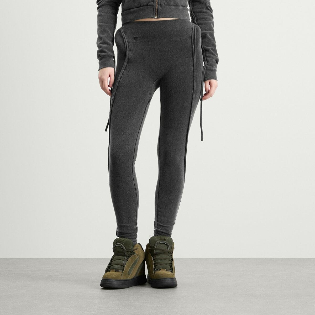 Ottolinger Women's Sculpted Hip Exo Leggings in Black Wash